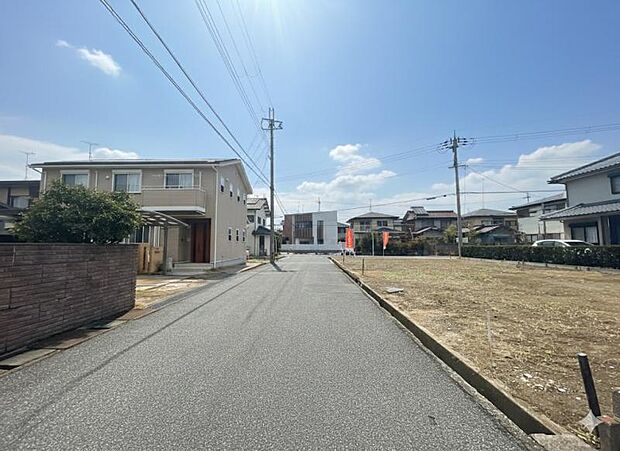 長浜四ツ塚前面道路(2026.2撮影)※写真は一部明るさの補正を施しており、実際とは見え方が異なる場合があります。