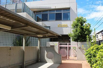 幼保連携型認定こども園日野の森こども園 510m(7分)