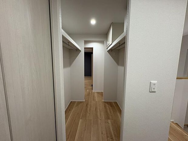 【1-10号地分譲住宅】【3-9号地 フレキシブルスペースイメージパース】シンプルで温かみのあるデザインで、ゆったりと過ごせます。※イメージです。