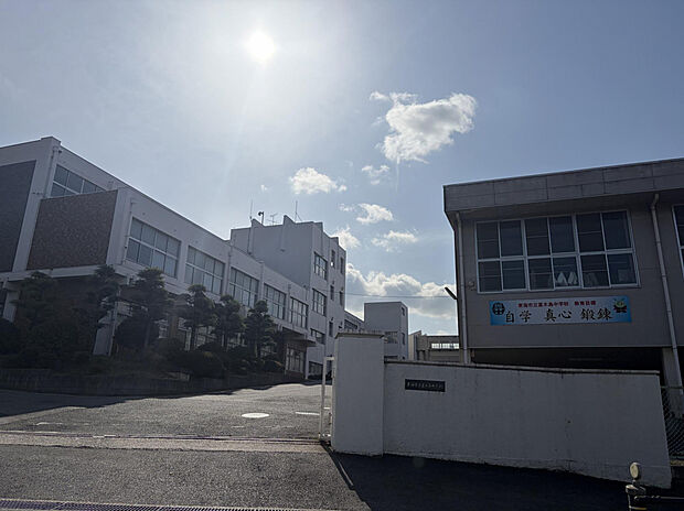 富木島中学校（約2,000m）