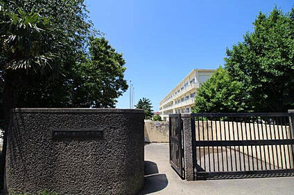 栗ヶ沢中学校 約790ｍ(徒歩10分)