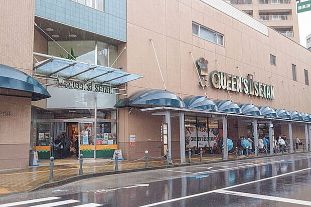 クイーンズ伊勢丹北浦和店まで1221m