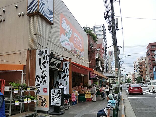 ラコマート駒込店まで724m