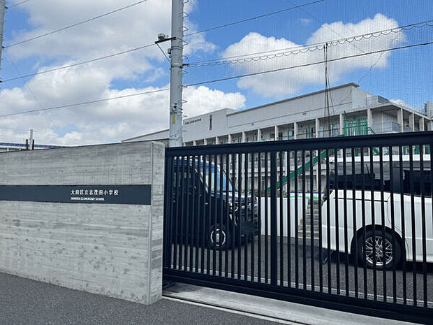 まいばすけっと仲六郷1丁目店まで323m