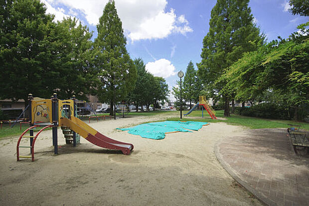 鍛治公園まで400m