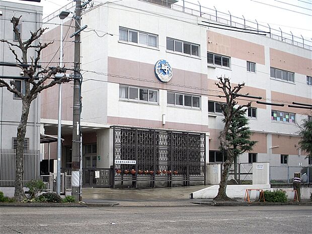 名古屋市立呼続小学校まで599m