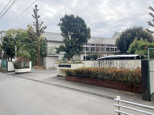 船橋市立行田東小学校まで682m