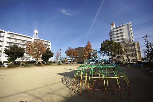 神田公園まで1353m