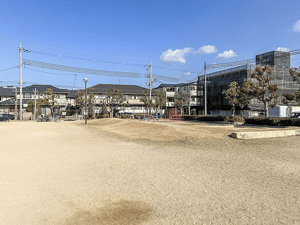 野間公園まで1374m