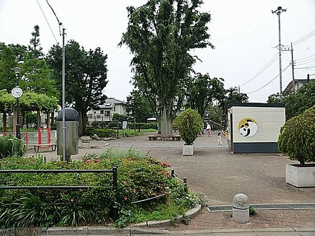 上祖師谷パンダ公園まで1031m