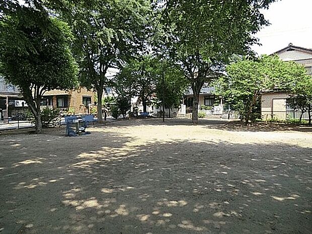 赤塚四丁目公園まで793m