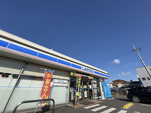 ローソン 中川野田一丁目店まで1025m