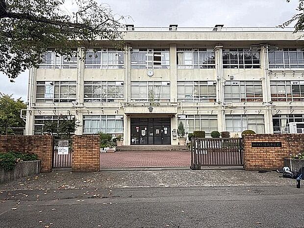 相模原市立清新中学校まで1260m