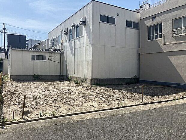 現地（土地）