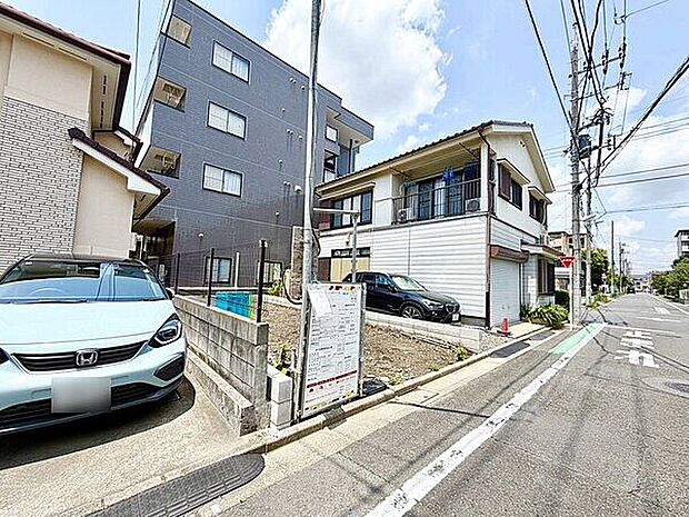 現地（土地）