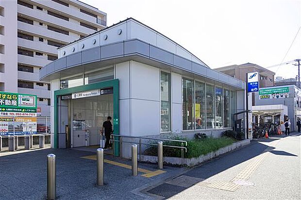 福岡市地下鉄七隈線「七隈」駅まで880m