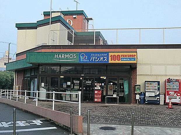 横浜市立深谷小学校まで673m