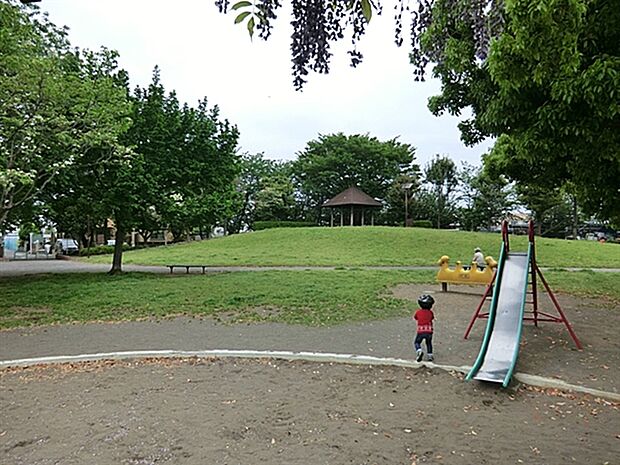 吉方公園まで1201m
