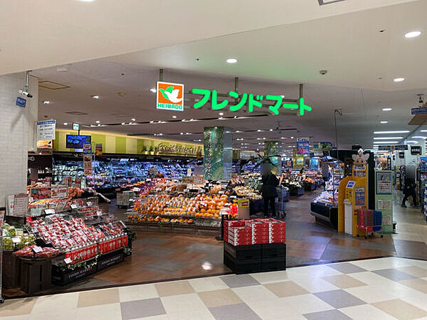 フレンドマート かみしんプラザ店まで979m