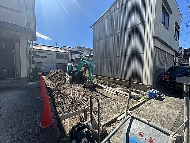 現地（土地）