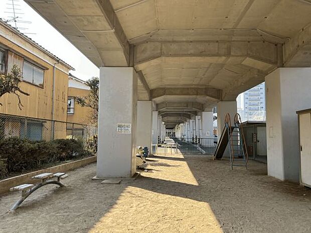 ひえむろ公園（約318m）