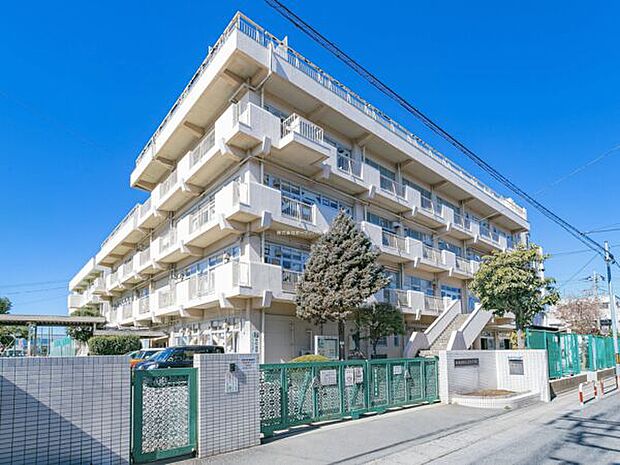 さいたま市立土合小学校(約608m)