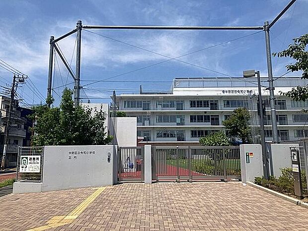 中野区立令和小学校（約612m）