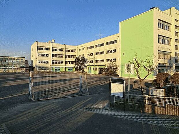 横浜市立東汲沢小学校（約498m）