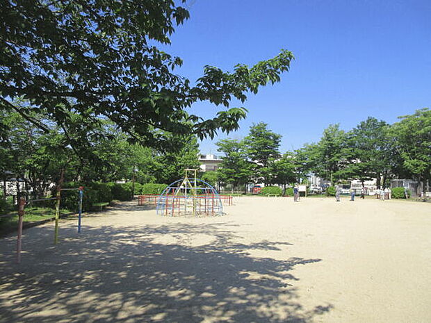 赤松公園（約353m）