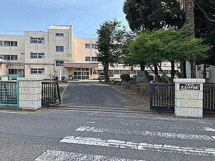 千葉市立花見川中学校 2937m