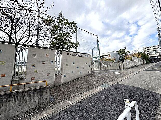 名古屋市立植田東小学校（約1,096m）