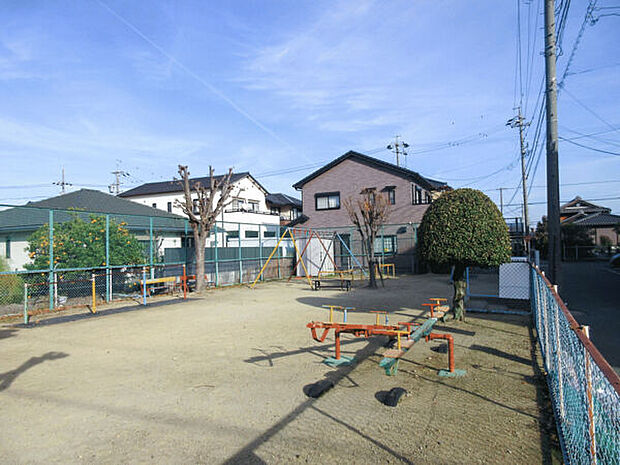 鹿田栄児童遊園(約919m)