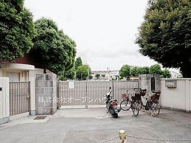 横浜市立大口台小学校（約1,100m）