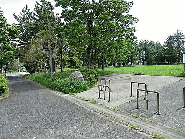 まつかぜ公園(約1,456m)