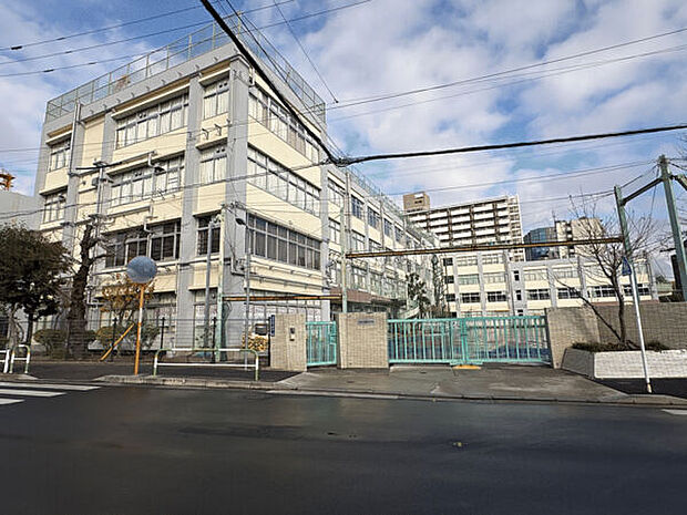 北区立堀船中学校（約402m）