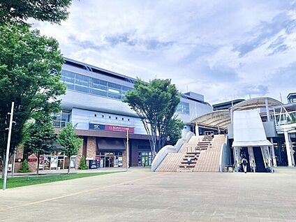 流山市立小山小学校 971m