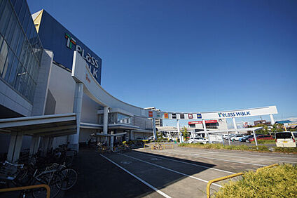 テラスウォーク一宮 1733m