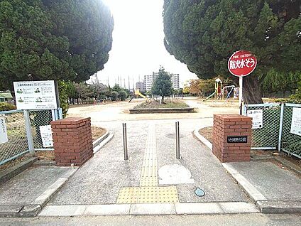 竹渕第１公園 549m