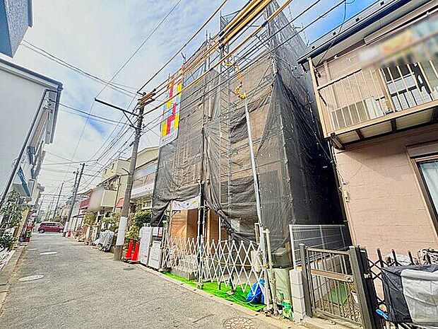 【現地(土地)】周辺には新座団地中央公園(830m)もあるので、休日は公園でリフレッシュするのもいいかもしれません。現地をご覧いただきながら、住まいの夢をお聞かせください。