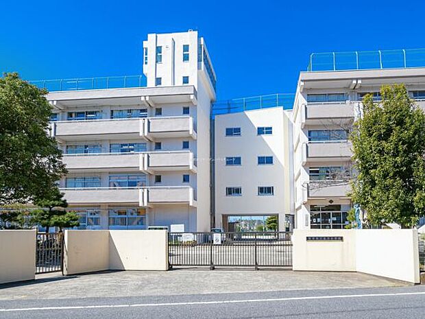 市川市立北方小学校（約756m）
