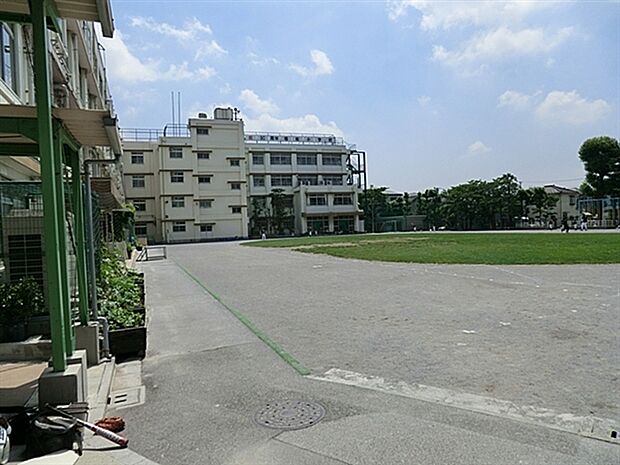 北区立堀船小学校（約50m）