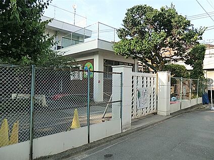 若葉幼稚園(横浜市鶴見区) 370m