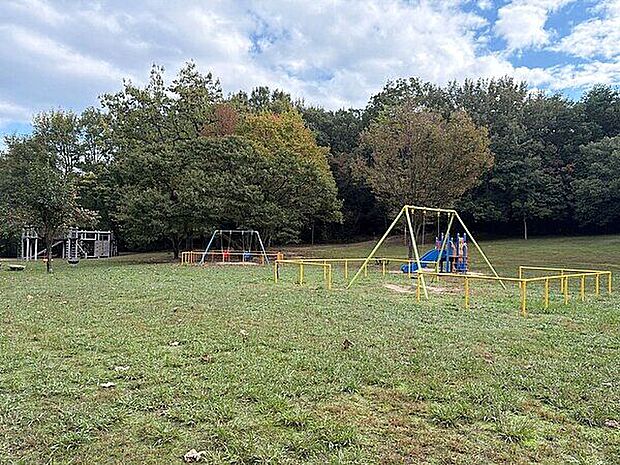 明徳公園(約1,325m)