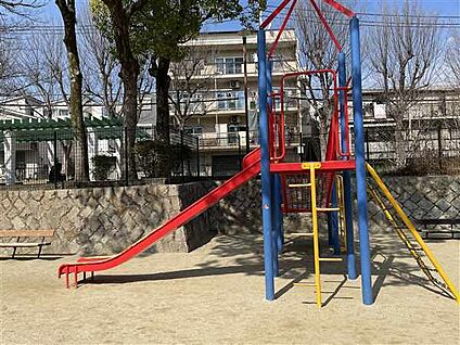 灘北公園 414m