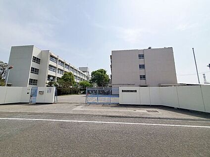 枚方市立さだ中学校 1193m