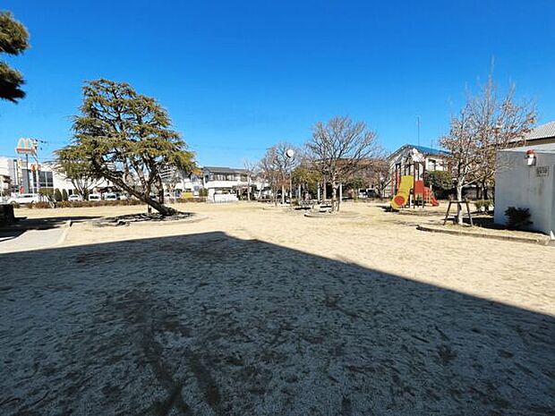 南本町公園（約549m）