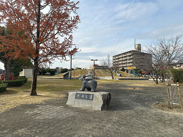 池浦公園（約888m）