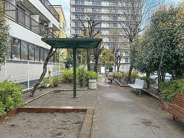 くすの木公園（約157m）