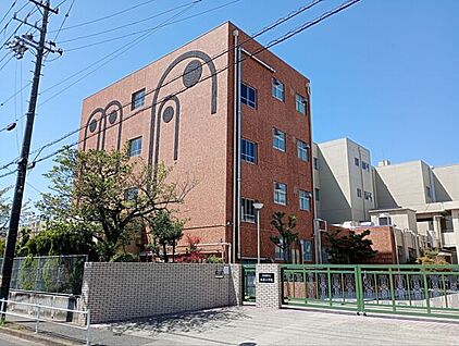 名古屋市立相原小学校 662m