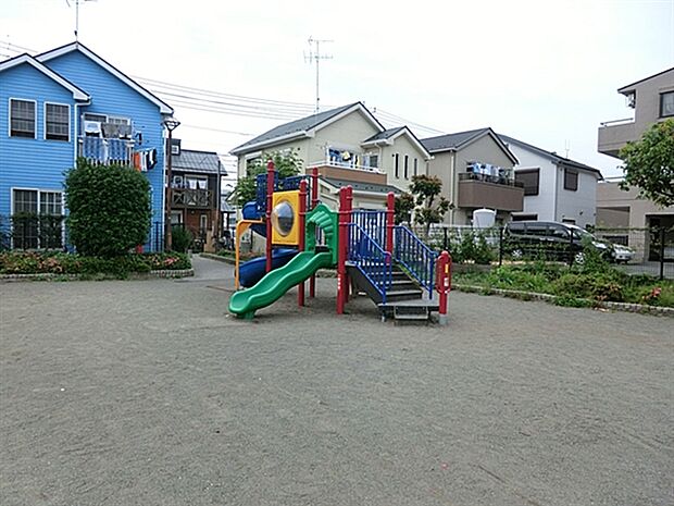 大野台４丁目ふれあい公園（約1,360m）